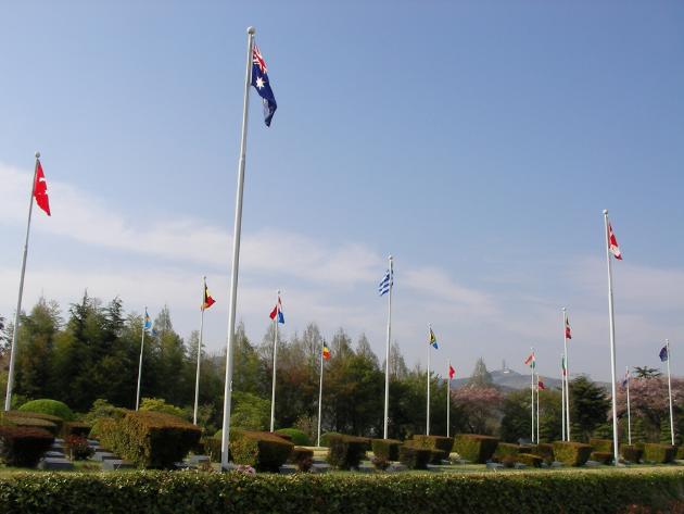 朝鮮戦争に参加した各国の国旗